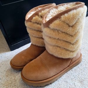 UGG Tania chevron size 8